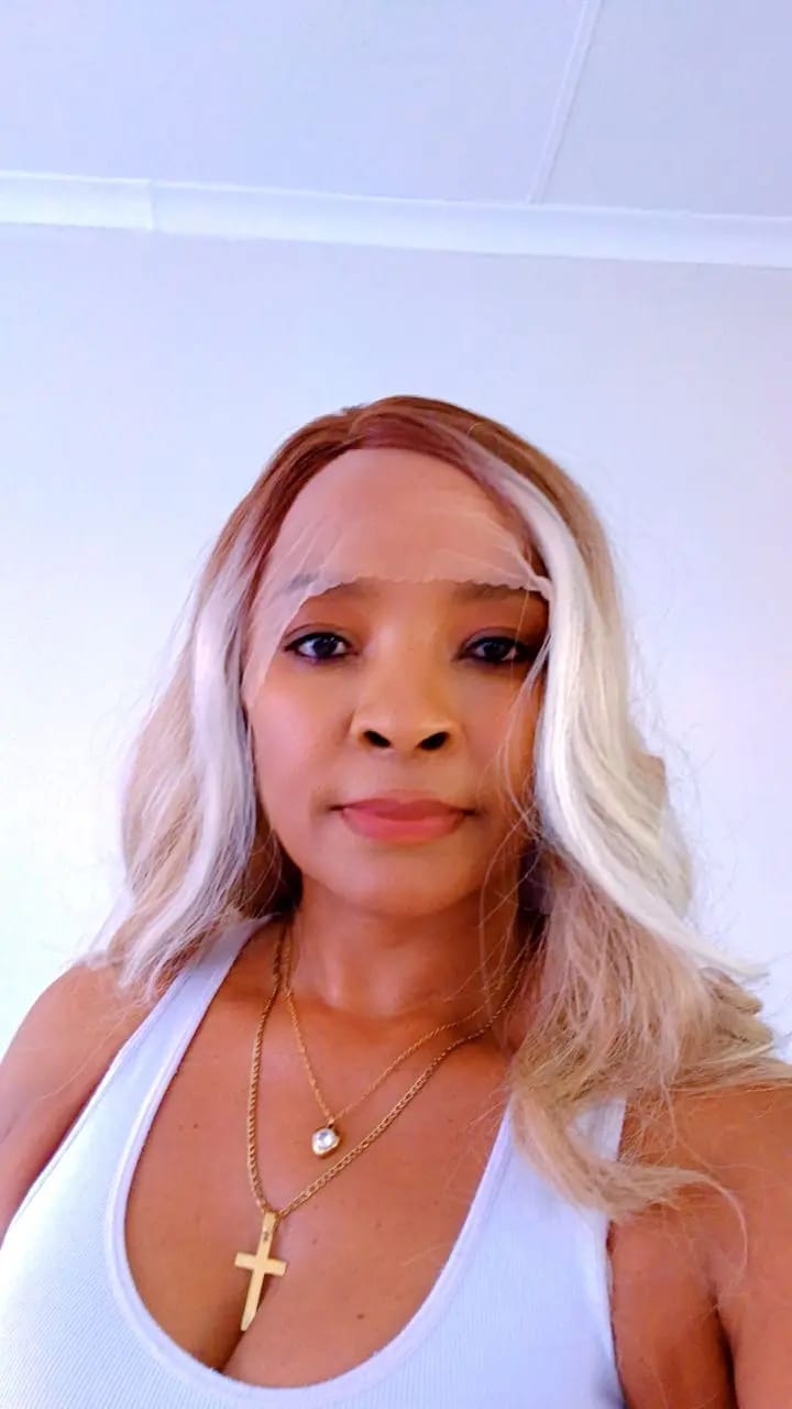 Multi tonal blonde Futura Wig