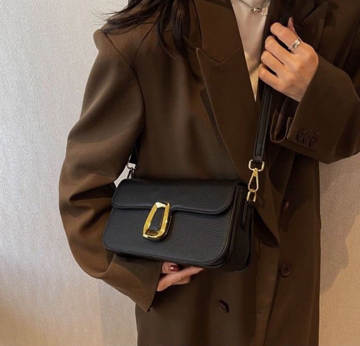 Stylish faux-leather shoulder bag