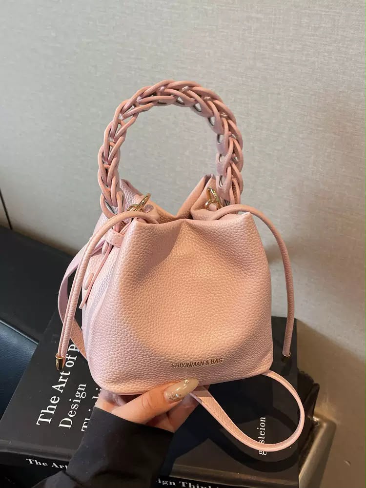 Shiyinman Bag textured bucket bag