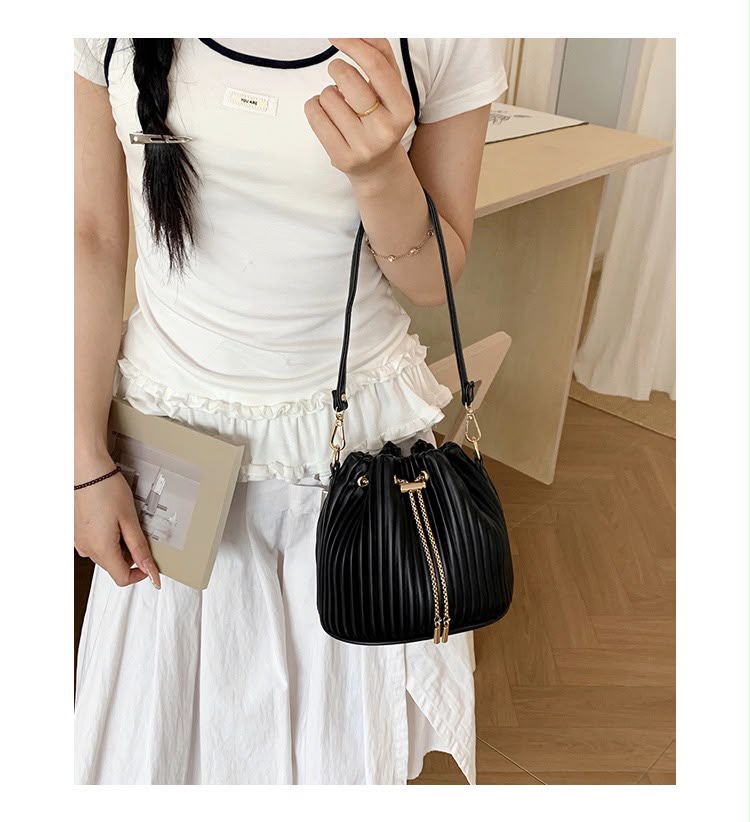 Mini Pleated bucket bag