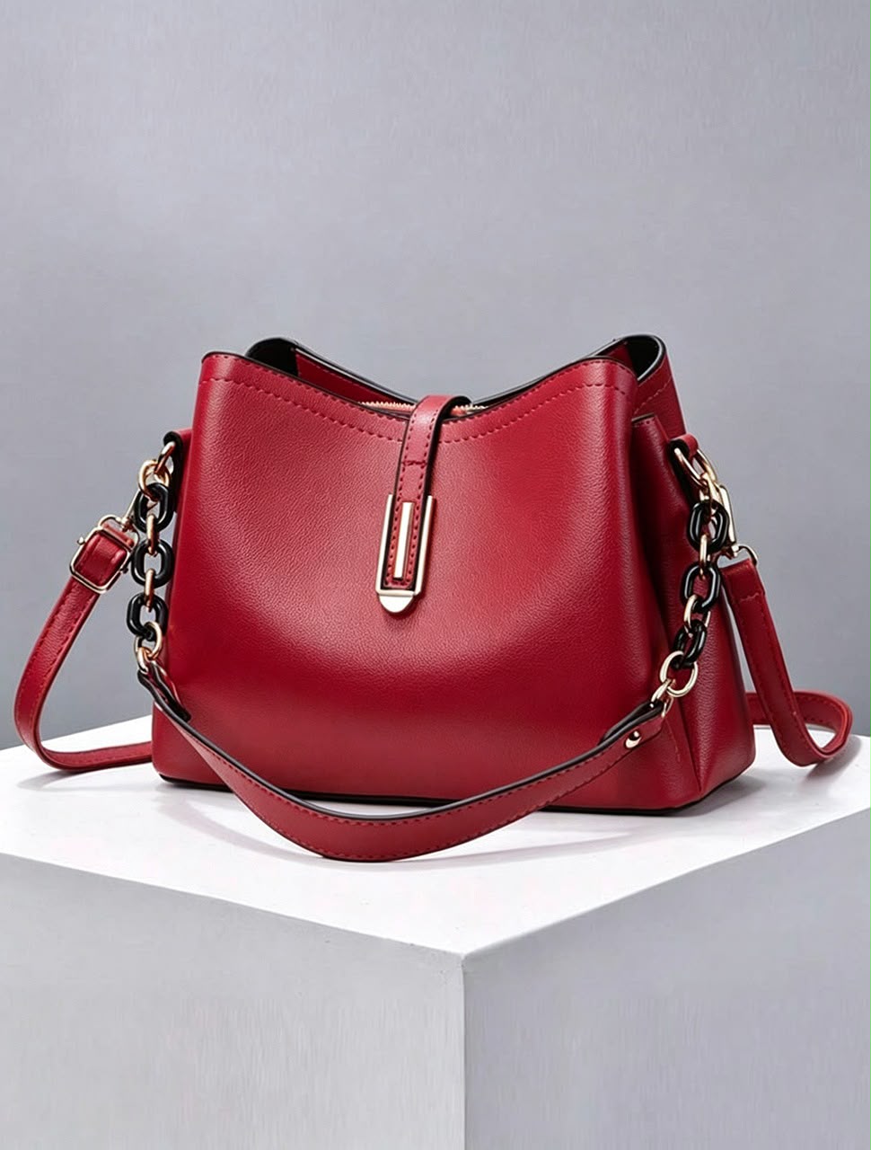 U leather bucket-style crossbody bag