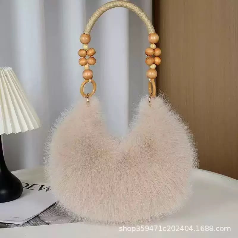 Trendy faux-fur plush handbag